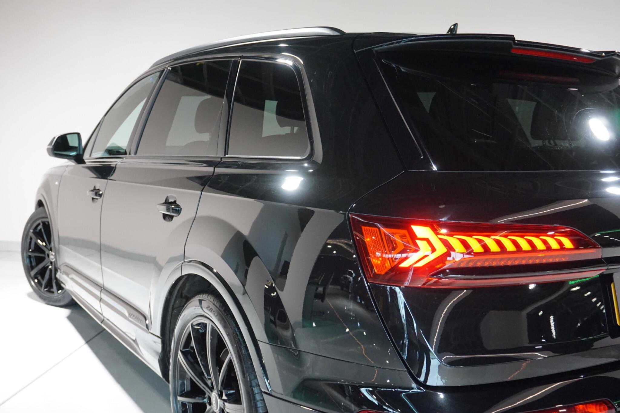 Audi Q7 3.0 TFSI V6 55 Black Edition SUV 5dr Petrol Tiptronic quattro Euro 6 (s/s) (340 ps)